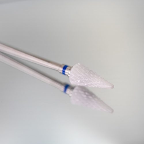 Nagy hegyes kerámia csiszolófej M