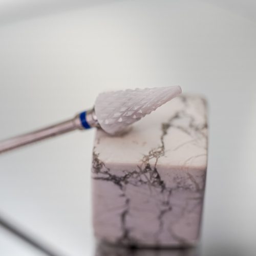 Nagy hegyes kerámia csiszolófej M