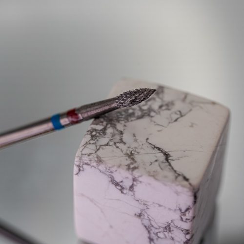 Közepes kúp karbid csiszolófej D