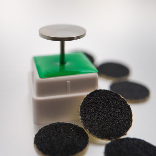 Pedikűrös csiszolókorong és 25mmes tartószár szett 100as erősség